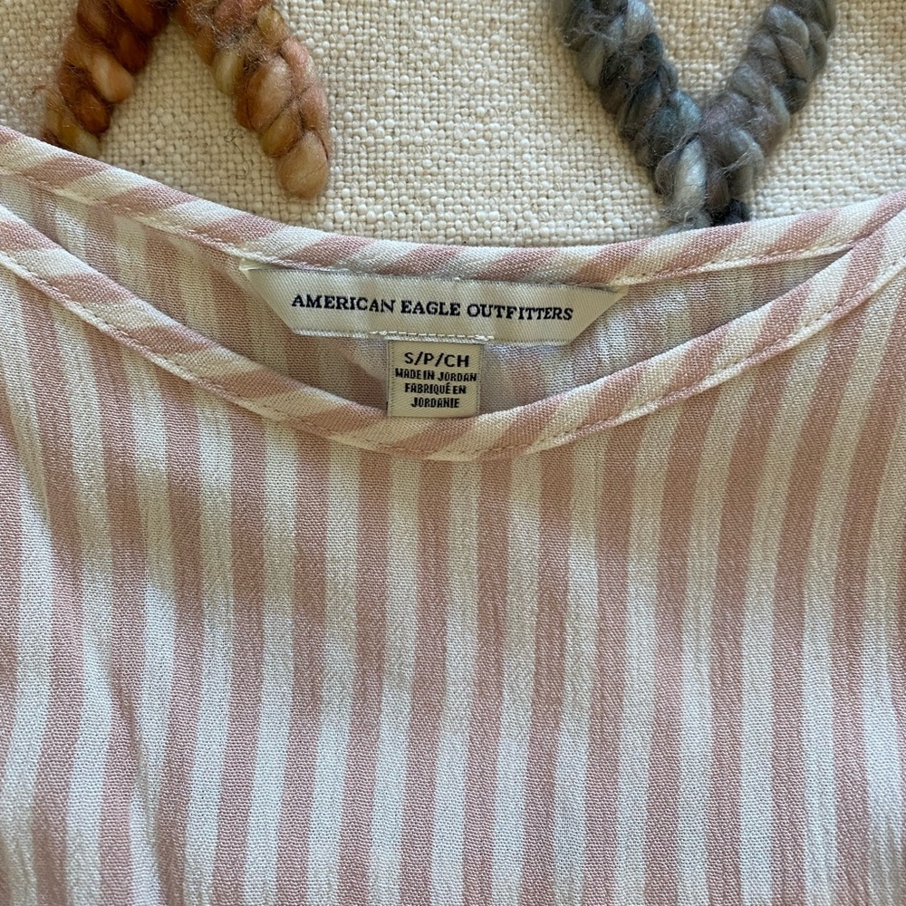 American Eagle Cold Shoulder Ruffled Top - Picture 5 of 5